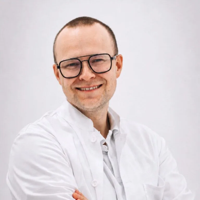 Portrét lékaře MUDr. Ondreje Kaplána Portrét lékaře MUDr. Ondreje Kaplána